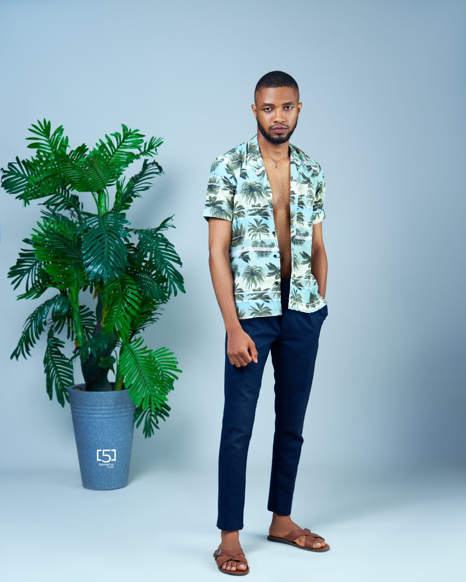VictorMICHA3L's tweet photo. Hi guys, please like and retweet 🙏🙏
Get the outfit ig:@_zohela
📸: @SpringfiveMedia https://t.co/U5sEFcCe2K