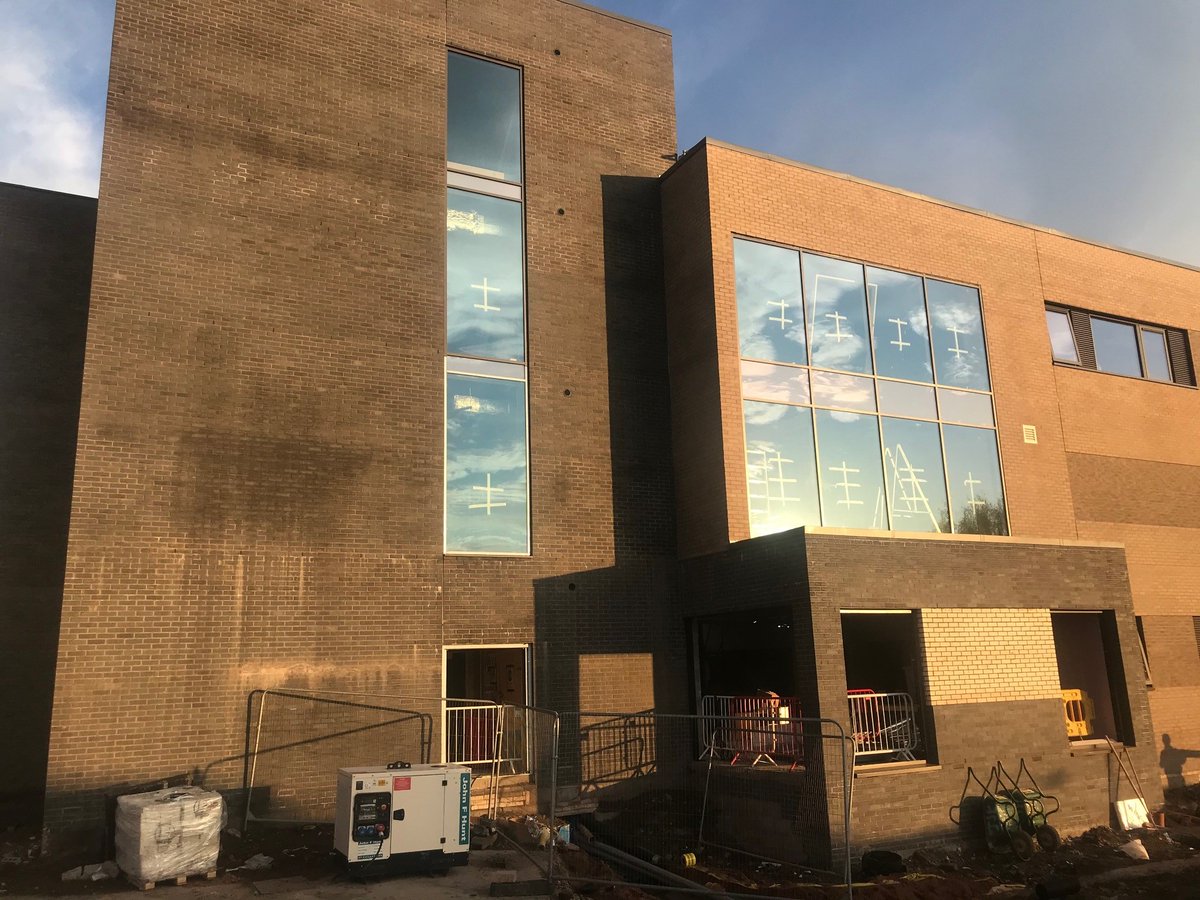 keyconstruct's tweet photo. With the external scaffold down, the Carters Green Medical Centre is revealed as works now begin outside on the adjacent pharmacy.

@StrideTreglown @GHWconsulting @qodaconsulting 
#CarlDeanAssociates @CCScheme

#CartersGreenMedicalCentre #SandwellGeneralHospital #LoveConstruction https://t.co/U1SVfEHRyu