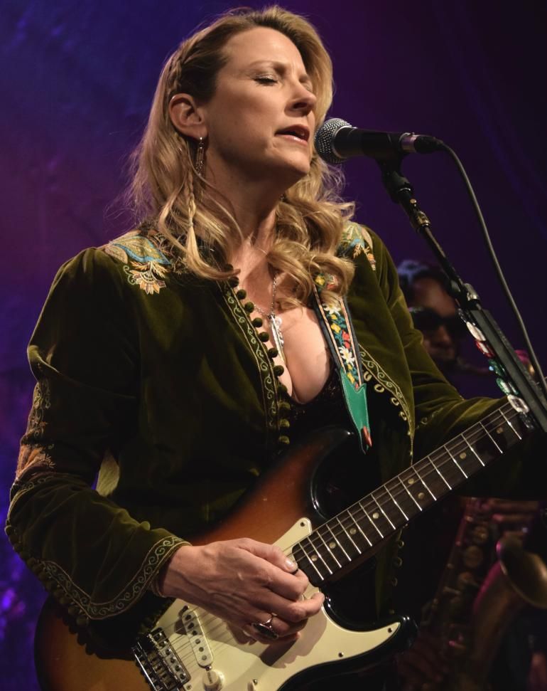 Happy Birthday to Susan Tedeschi, 50 today 