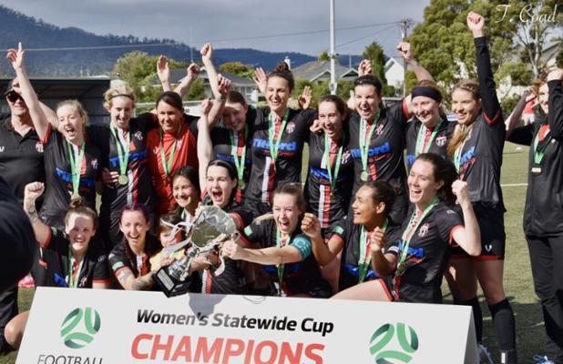 Beyond90AU's tweet photo. 2020 Tasmanian Statewide Cup Final mini gallery 

✏️: @Tanner_Coad19

https://t.co/so3KdUtpwJ

#WSLTAS #ClarenceZebras #OlympiaFCWarriors #StatewideCup #WomensSuperLeague https://t.co/D4zZZU3Qny