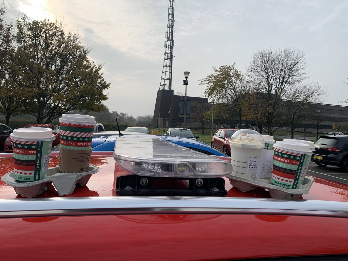 kmbrookes's tweet photo. @schmukems @LincsFireRescue @dan4089 @billsleyLFR Comes to something when you need 2 trays 👀 https://t.co/I22cut2R1U