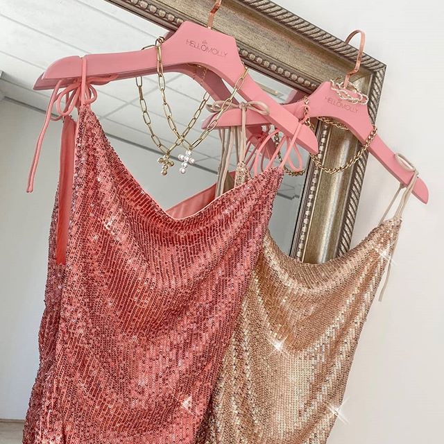 Hello Molly tweet media