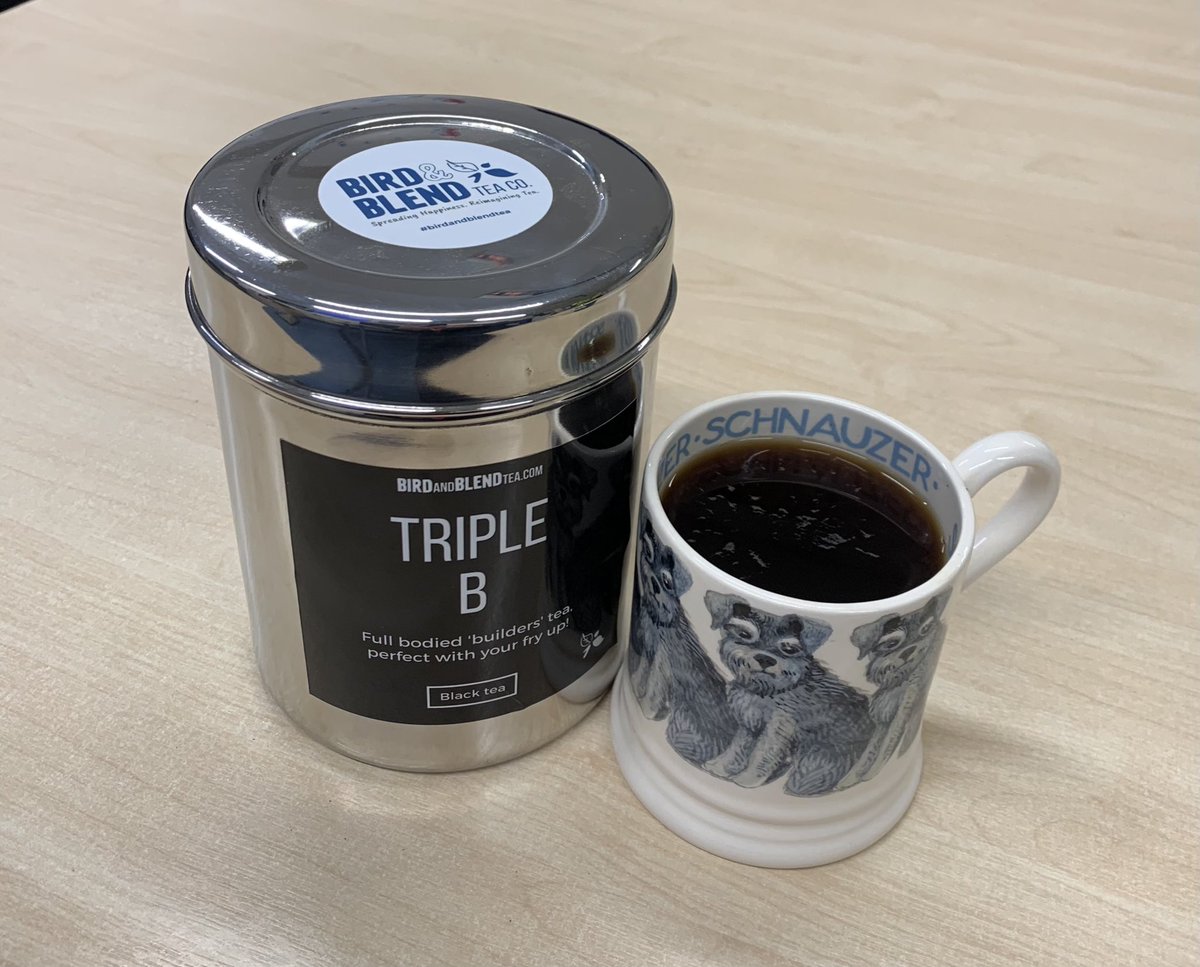 DutyNuh's tweet photo. Thank you so much to Andi of @BirdandBlendTea for the generous donation to our Ops room. #greattea #tea #keepcalmanddrinktea #nicecuppa https://t.co/ZmXvl5TRmz