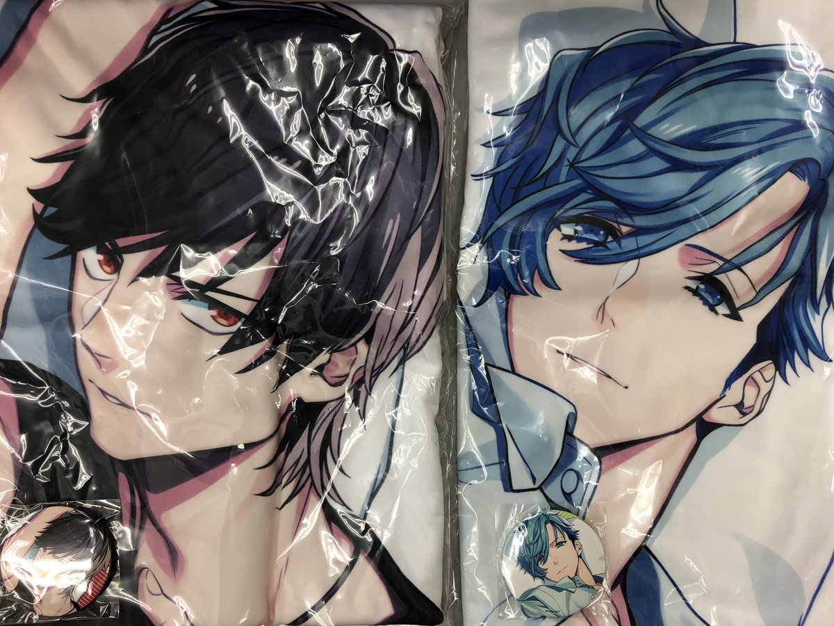 入荷情報】 B-projectより 金城剛士さんと愛染健十さんの等身大抱き枕