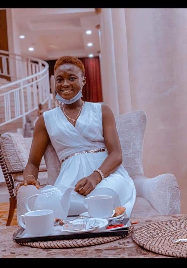 TweetsbyAdams's tweet photo. @OlumideAkpata @DJSwitch_ @MoeOdele @SavvyRinu @OlumideAkpata that's not all...
Tosin has been transferred to Suleja Prison.
Justice Abdulrazak Eneye of Magistrate Court 8 Wuse signed the detention warant to remand her for covering #EndSARS protest.
#FreeTosin #FreeMissT https://t.co/CgK0YIu9PE