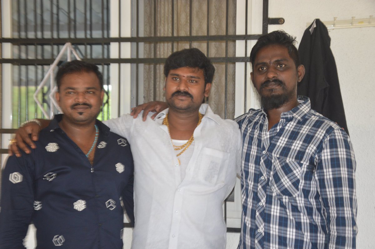 Welcome to mumbai <a href="/Nellai__Dfc/">Nellai District Dhanush Fans Club</a> district <a href="/dhanushkraja/">Dhanush</a> fans club Secretary <a href="/Nellaipandi353/">Sundarapandi Pollavathan</a> full enjoyment moment
Special thxs @TDAmbernathDFC team
<a href="/DirectorS_Shiva/">Subramaniam Shiva</a> <a href="/B_RAJA_/">RAJA B RAJA</a> <a href="/MumbaiHeadDfc12/">Mumbai head DFC</a>