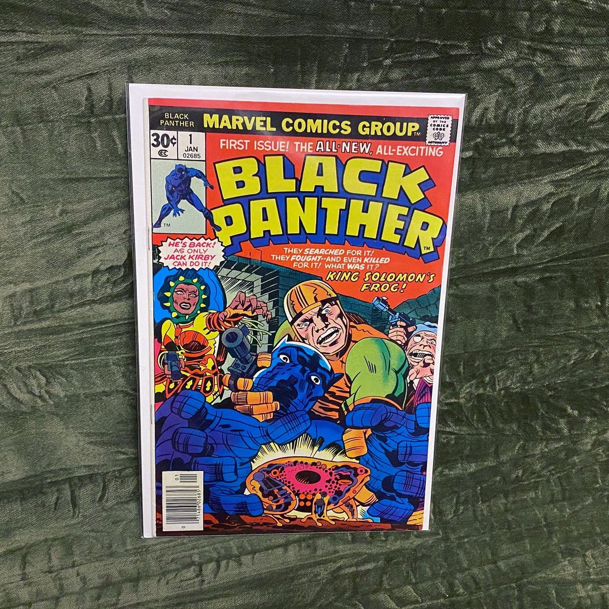 space_comics's tweet photo. Black Panther Bundle 2.
.
#blackpanther #marvelcomics #marvelcomicsuniverse #marvel #blacksuperheroes #wakandaforever #blmmovement #blm #comicbooks #comicbookstore #nerdlife #vintagecomics #WakandaForever https://t.co/I80VC97nrv