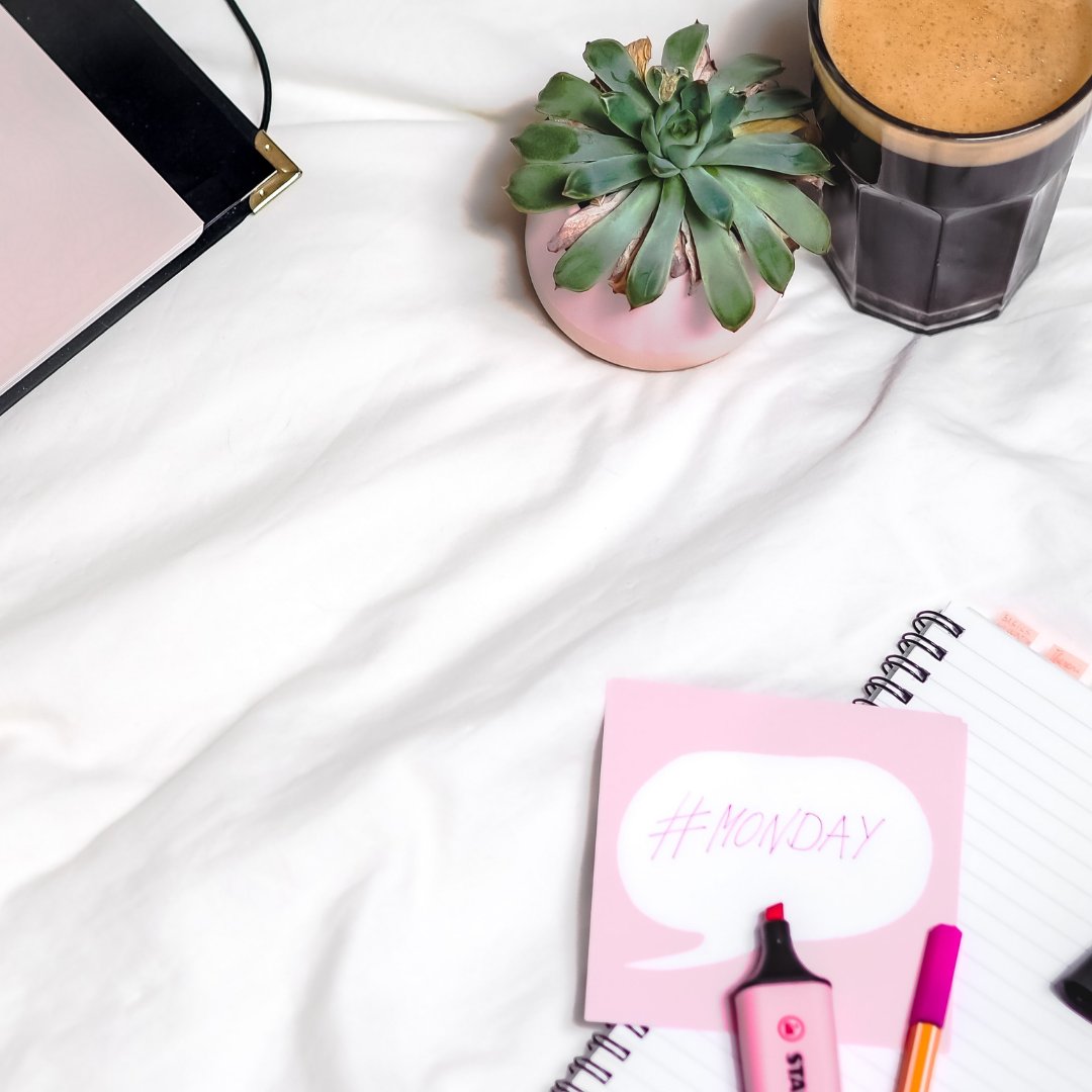 MONDAY - we're coming at you!

-
-
-
-
-
# monday #solidperfumeco #solidperfume #perfume #perfumes #perfumelovers #perfumery #relax #scents #scentsy #style #styleblogger #styleinspo #beauty #conciousbeauty #plasticfree #natural #refillable