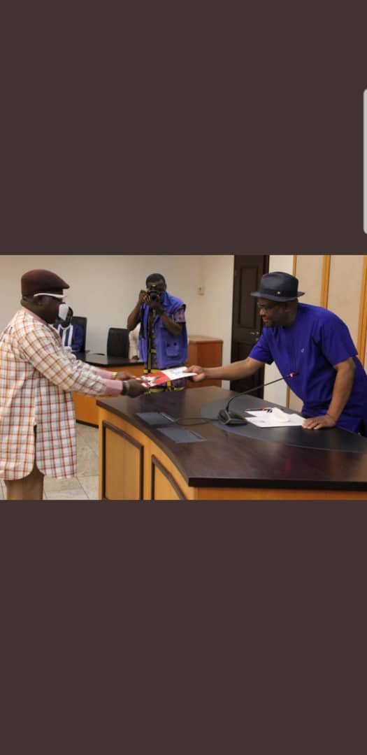 drillfitt_'s tweet photo. His Excellency Gov. Wike wearing our design, can only be God.... #Pasket Season https://t.co/ewnPRWKtcl