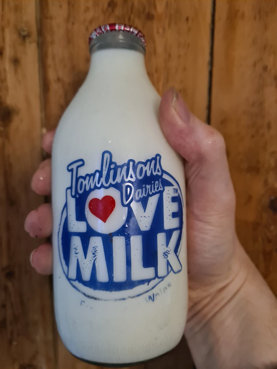 mathgilbert's tweet photo. ...and finally one from a Welsh dairy that apparently went bankrupt at the start of 2020. If they'd held on a couple more months until lockdown maybe they'd have turned it around? #messageonabottle https://t.co/WPRSqfP4Cu