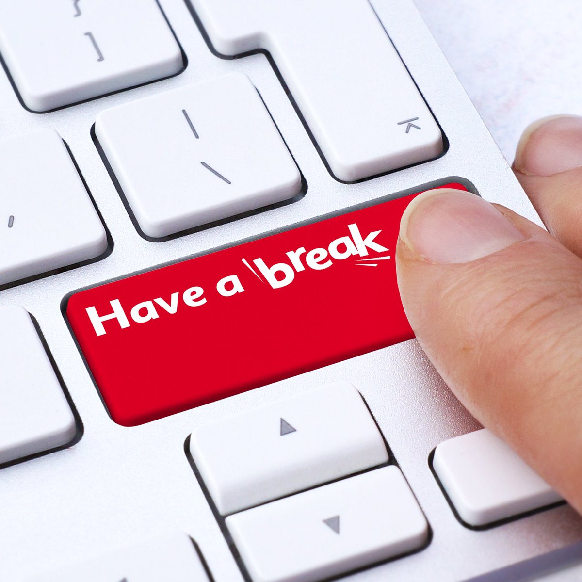 GroceryfyNG's tweet photo. It’s Monday, a new week, a new day to snack on your favorite Chocolate 🍫.
Your day can only be productive when you have breaks..Breaks are neccessity and can’t be underestimated but don’t just break without snacking on your favourite Chocolate Bar 🍫
#Chocolates #Gift #SnackIt https://t.co/dFvgrQAhKU