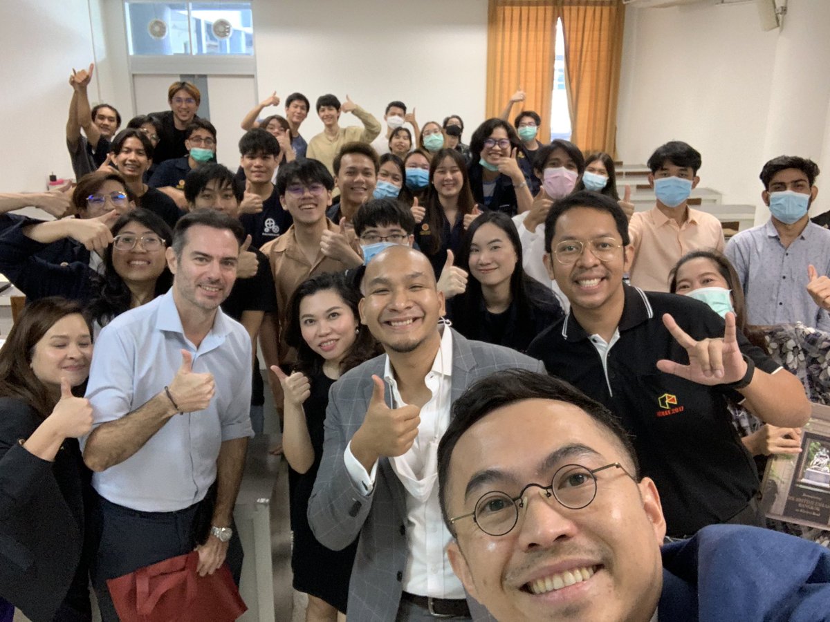 uktradeinthai's tweet photo. Great fun to team up with @ukinthailand to present about 🇬🇧’s #GlobalEntrepreneuProgramme &amp; Chevening Scholarship today at @TUinternational’s #TUPINE. 
Looking forward to welcome you to the UK in the near future! https://t.co/erPyrFAvqi