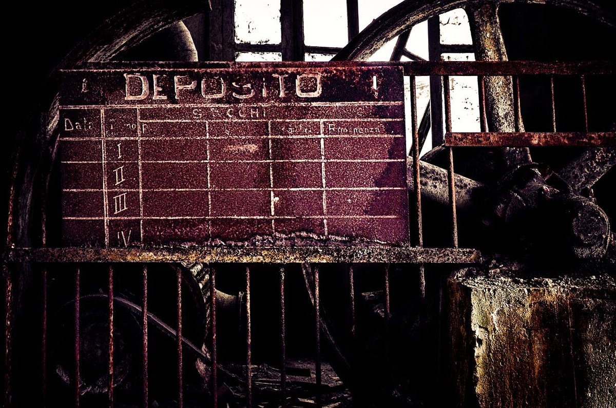photosontheroad's tweet photo. Who's next?
https://t.co/sr6XBx1uuV
#urbex #urbexitalia #urbexphotography #urbexworld #urbexitaly #urbexplaces #urbexphoto #urbexeurope #urbexdecay #decay #decayedplaces #decayingurbex #beautyindecay #decay https://t.co/NkfyrCV9vm