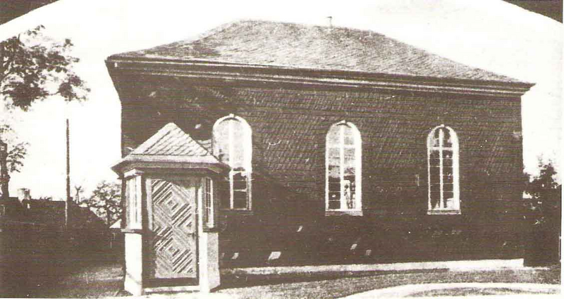 friedensfest's tweet photo. Heute vor 82 Jahren, am #9November 1938 begannen in #Iserlohn, so wie an vielen Orten in Deutschland die Novemberpogrome. Die Synagoge an der Mendener Straße wurde niedergebrannt. Wir gedenken in diesem Jahr still der Opfer. https://t.co/sPsskuSQsC