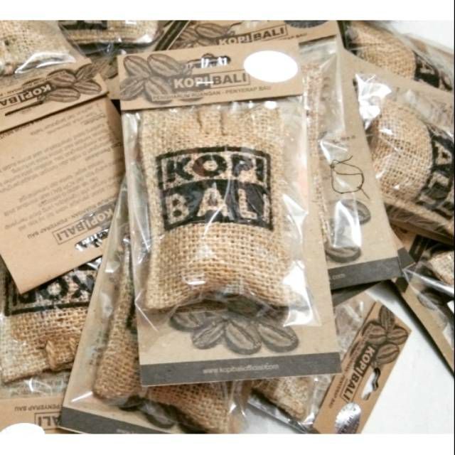 cholise92's tweet photo. Saya menjual Kopi Bali,Parfum kopi... seharga Rp15.000. Dapatkan di Shopee sekarang! https://t.co/DzVbzpzGAk #ShopeeID https://t.co/VcRujcPtkh