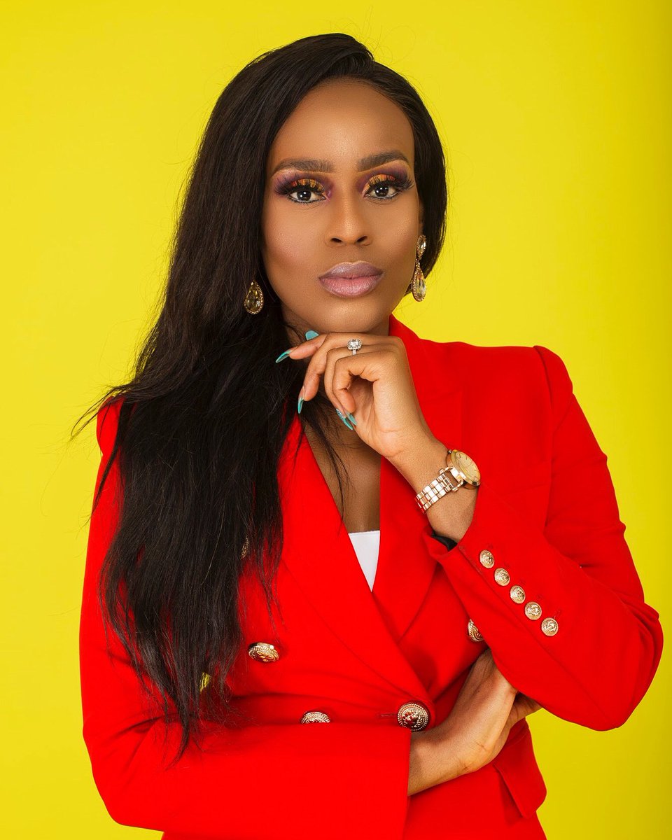 Staying Focus In A Era Of Many Options And Distractions Is Hard,But Nothing Is As Hard &amp; Painful Than Looking Back To Opportunities

FOCUS..if it was easy everyone would do it ,yet search the intentions of how you spend your days, your days become years and years define your life