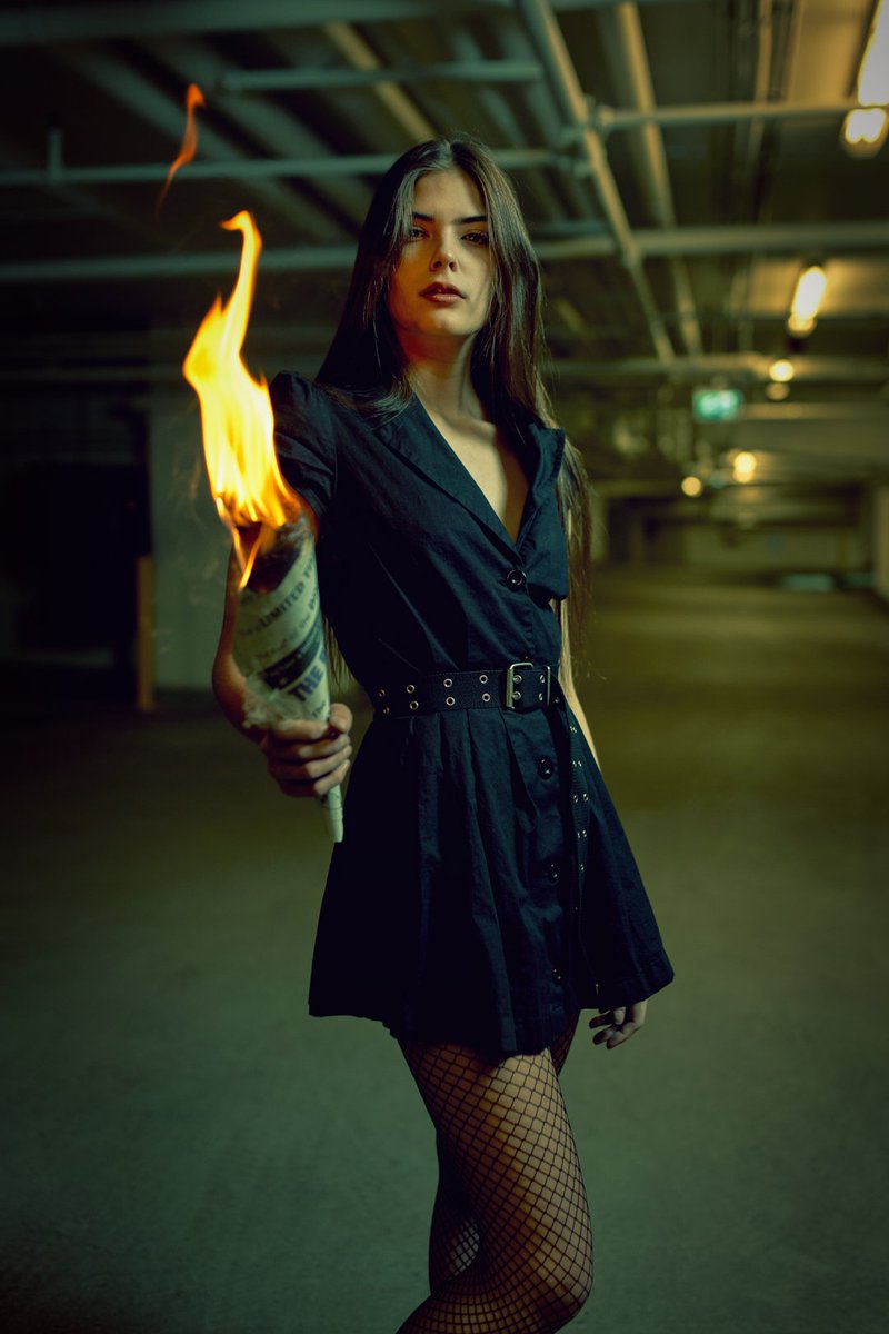 elmererana's tweet photo. Updated #testshots with Kali via pfm. Little bit of #fire and mixed light. Used #infinitecolorpanel and @captureonepro for the colors. #model #portraits #photography #sonyportrait #sonyalpha #A7R4 https://t.co/EE6kMnP8Zl