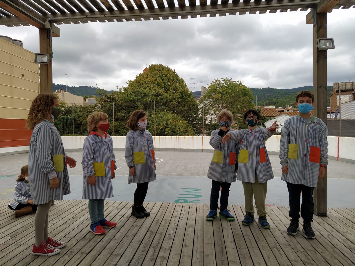 IESANTJORDI's tweet photo. CM-2 fa el Primer assaig de Pastorets sense el guió! #petitsactors #petitesactrius #elspastorets #tradicions #escolescooperatives #escolesmaresme #iesantjordi #vilassardedalt https://t.co/DTSIGjtzX2
