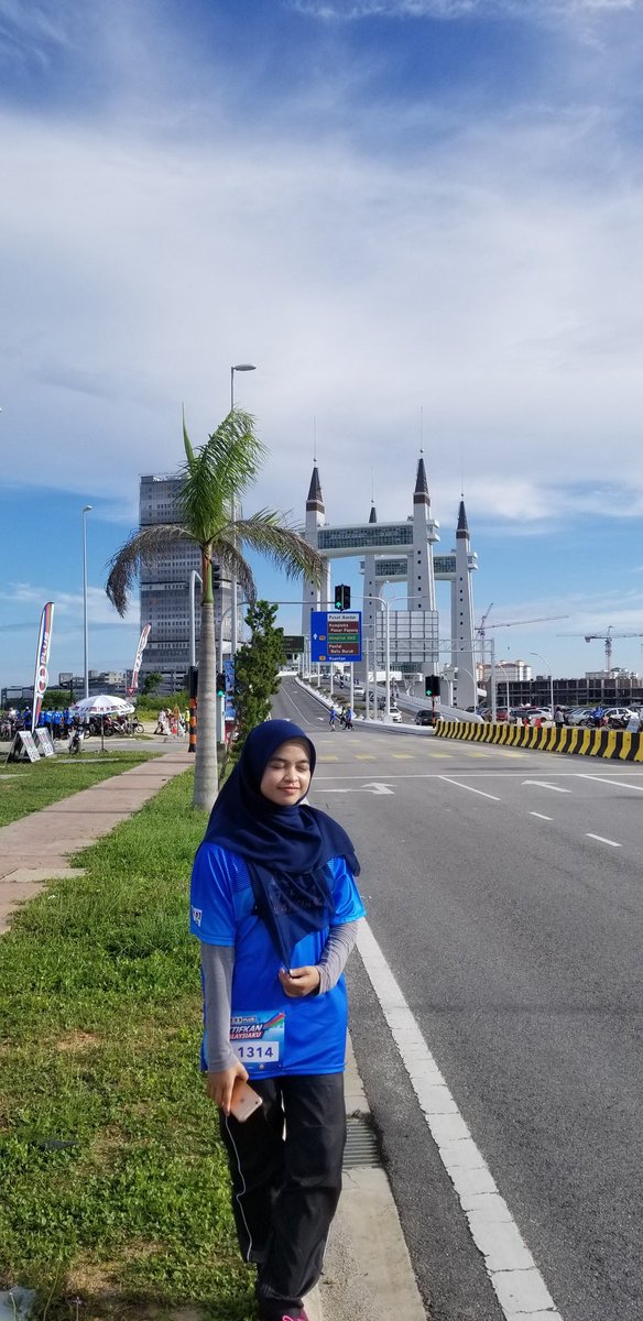 famisullivan's tweet photo. 😍 tiap hari syg https://t.co/LtdlXTGxBW
