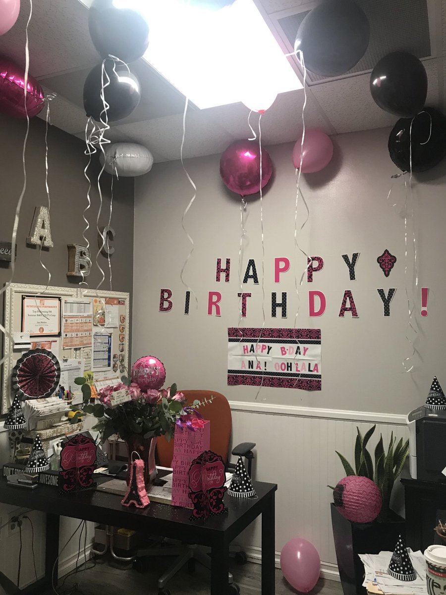 Ana Medina tweet media