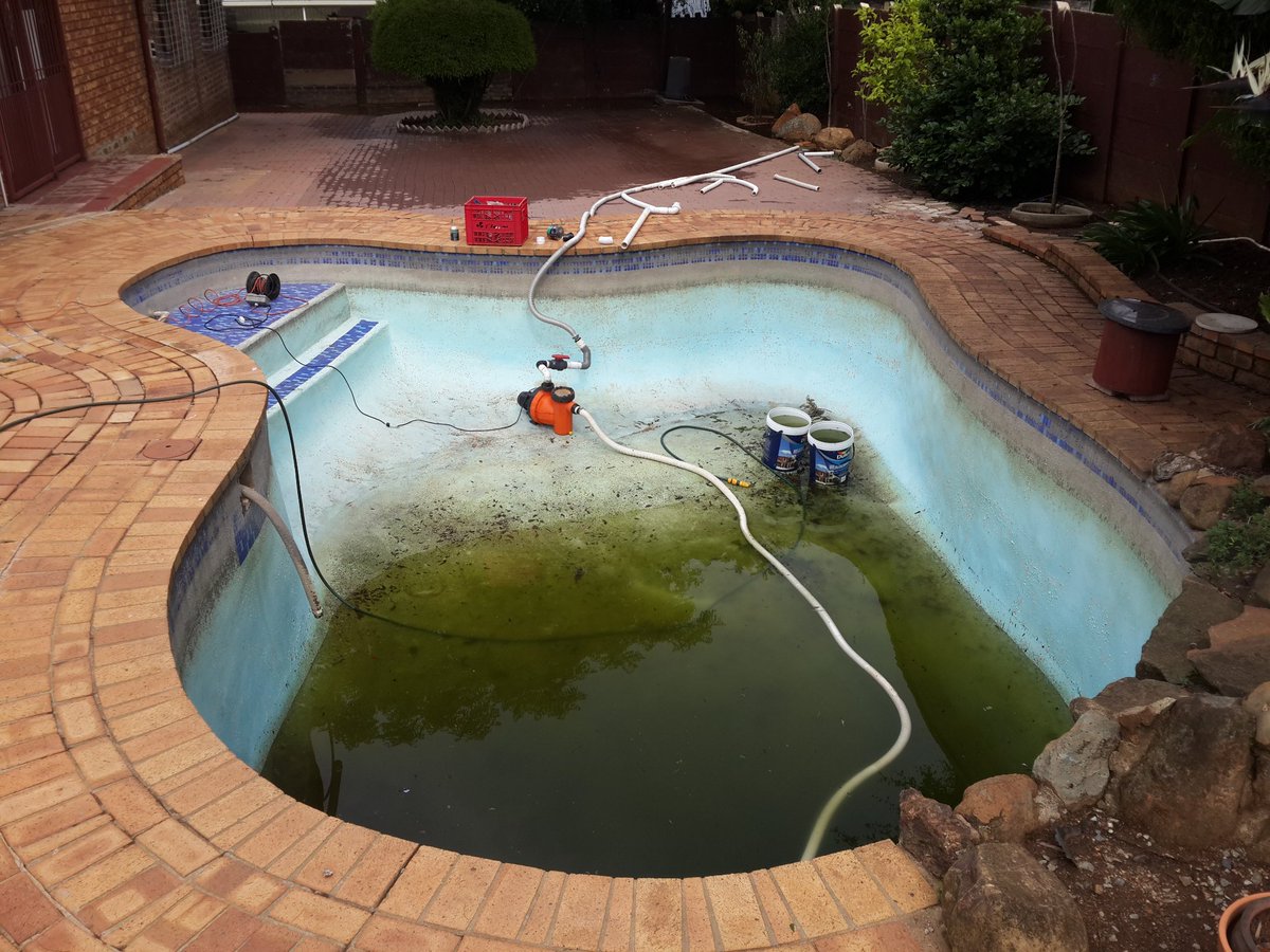 Day 1: Complete Swimming Pool Resurface and New Equipment Installation incl New Plumbing.

#ThePoolice #PoolRepair #Fibreglass #PoolPump #SandFilter #Resurface