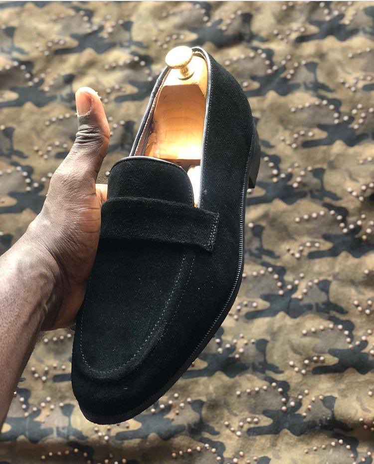 leathercraft_ng's tweet photo. Price - N11,000
#shoes #shoesforsale #shoesaddict #shoeslover #shoes👟 #shoestyle #shoesshoesshoes #shoeslovers #shoesph #shoestagram #shoesoftheday #shoesfashion #shoesaddicted #shoesday #collection #collections #collection_bw #newcollection #collection2019 #StyleLikeNoOther https://t.co/RQRXZ6qXtm