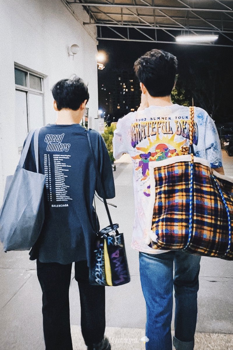wediditbefore's tweet photo. HELP RT [ MY GO 🇲🇾 ]

Off Jumpol Blanket Rope Tote Bag .

› Deadline: 25th November 2020
› Price : RM75 / RM85
❗️2nd payment [ Local Postage ] 
› Form: https://t.co/HNIzfTcg7d 

DM or CC us for questions!
#OffGun #ออฟกัน https://t.co/tRHtQ9OPCw