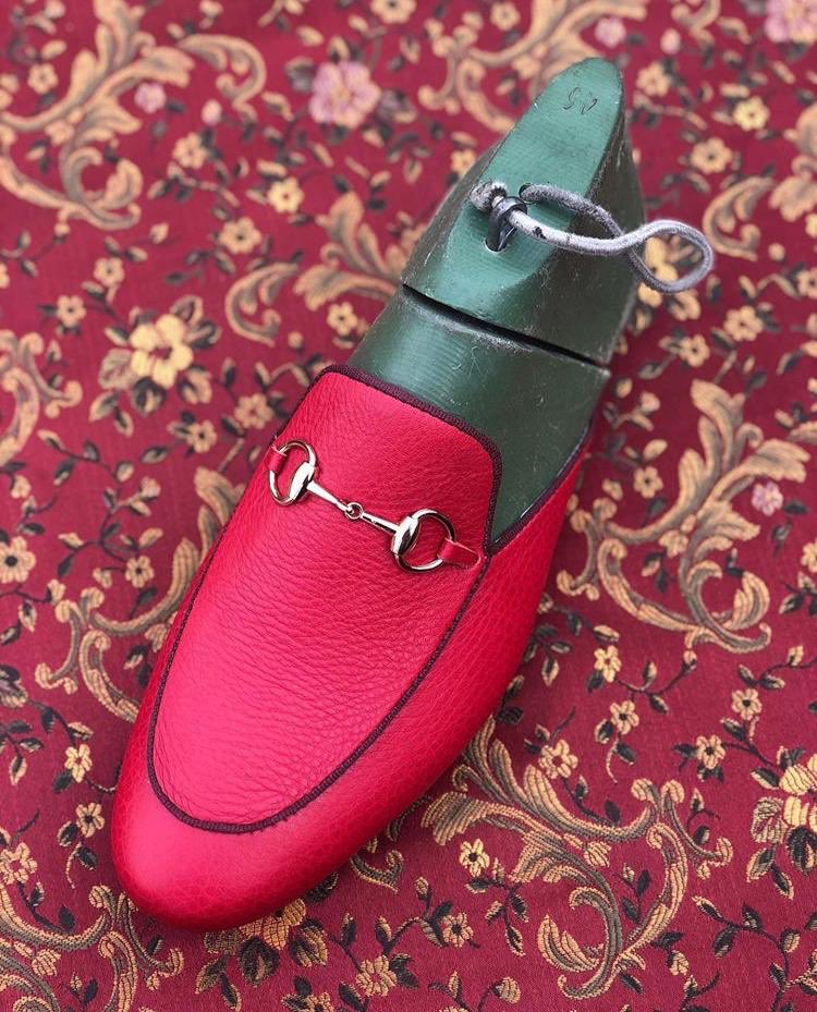 leathercraft_ng's tweet photo. Price - N7,000
#shoes #shoesforsale #shoesaddict #shoeslover #shoes👟 #shoestyle #shoesshoesshoes #shoeslovers #shoesph #shoestagram #shoesoftheday #shoesfashion #shoesaddicted #shoesday #collection #collections #collection_bw #newcollection #collection2019 #StyleLikeNoOther https://t.co/TbbEyYsJQY