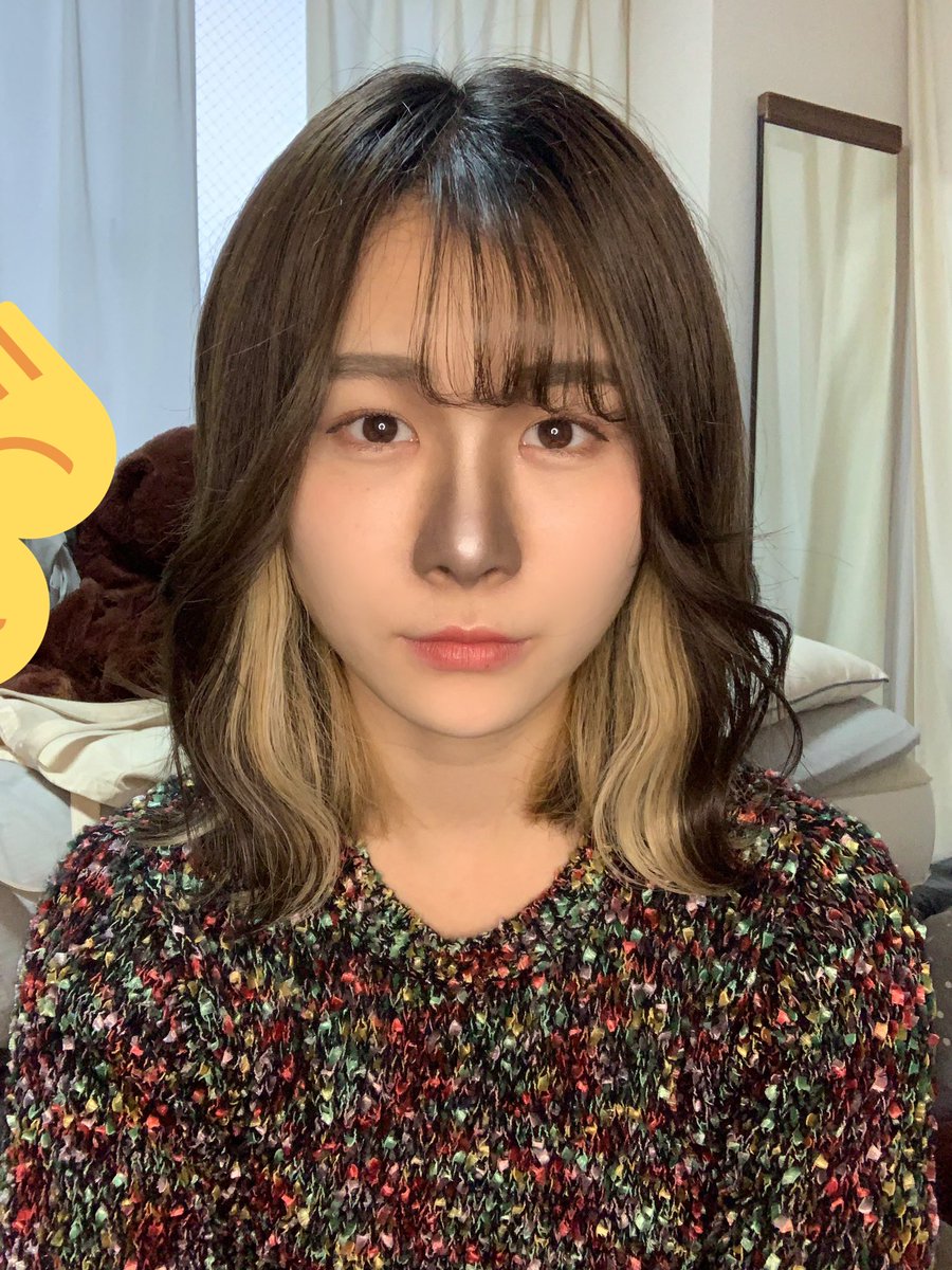 ねもっちゃん 根本朱里 最近よく 小学生の時からのコンプレックスだった鼻について でかいとかニンニクみたいとかきもいとか言われるので メイクでどうにかしてみました 左メイク後 右いつも T Co Db1t1aqotv Twitter