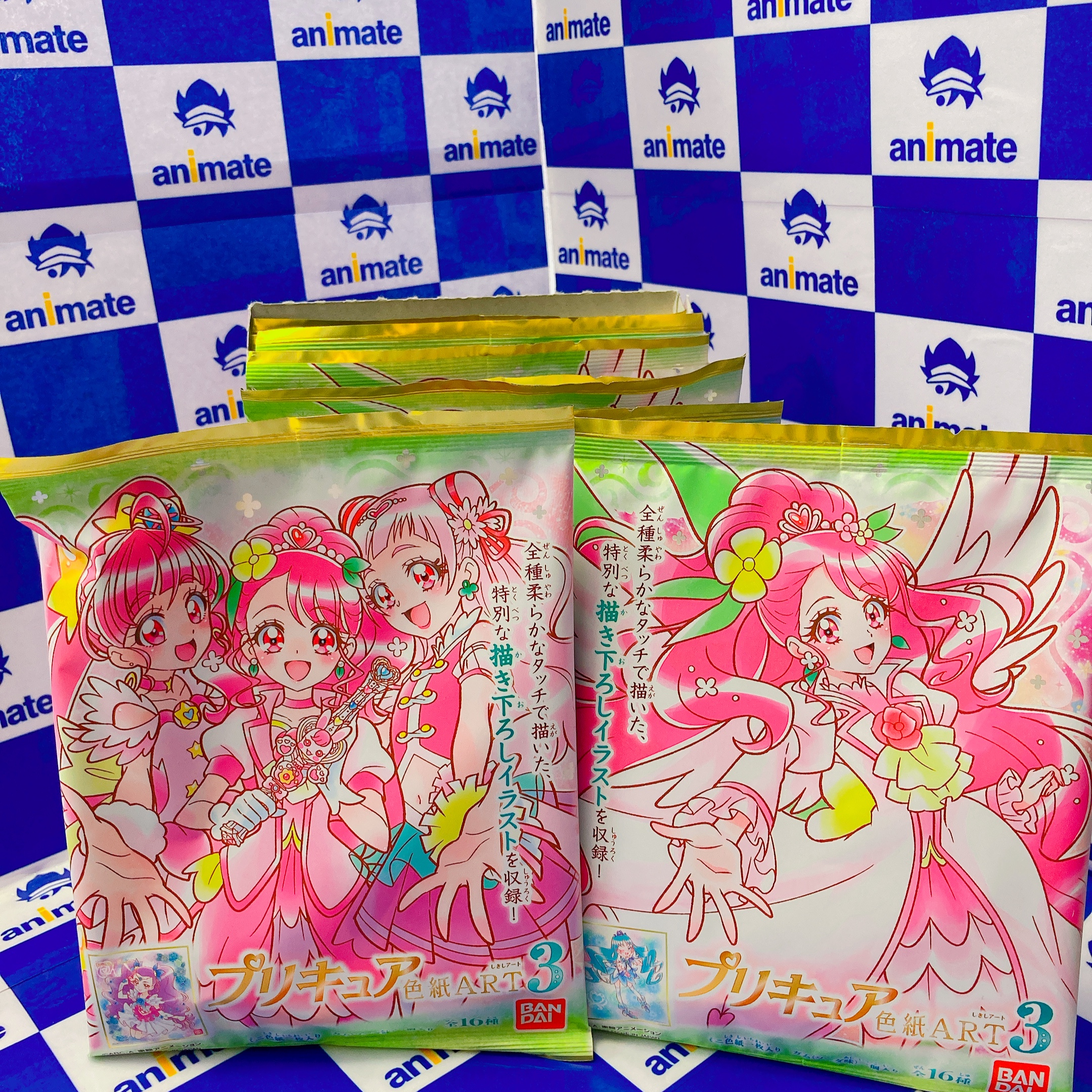 アニメイト梅田 グッズ入荷情報 プリキュア 色紙art3が入荷致しましたウメ プリキュア歴代シリーズの美麗な手書き風の描き下ろしイラストが使用 さらに 全16種のうち4種が金色箔押しの超豪華仕様 ぜひお買い求めくださいませウメ Precure