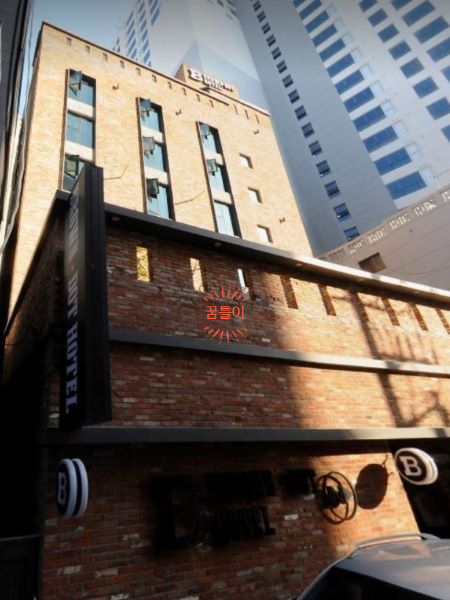 pratlasflen's tweet photo. 부산 부산진구 부전동 비지니스호텔 서면모텔촌
BROWN-DOT HOTEL​  #브라운도트호텔
♡호텔 변신은 무죄 ♥​

https://t.co/vRA5kpGUXw https://t.co/xqhpdNPTSy
