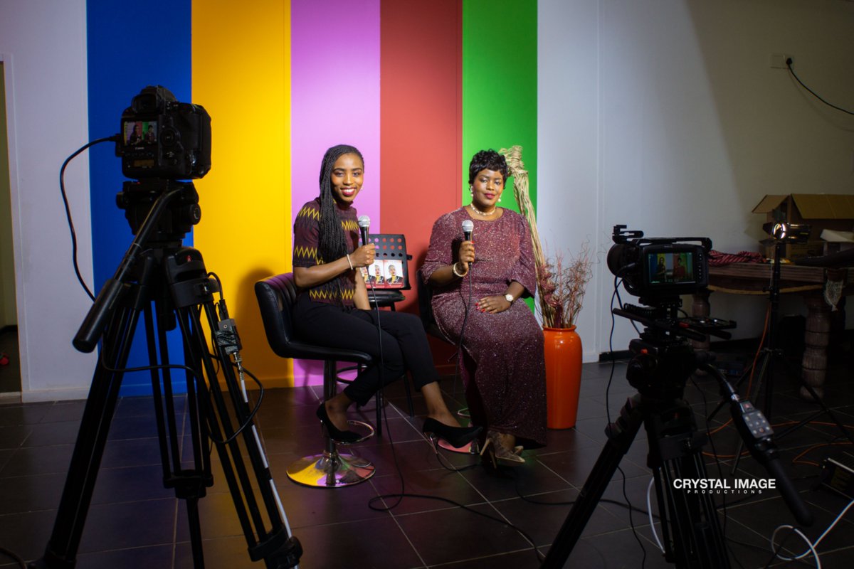 MpiloPublishing's tweet photo. For the benefit of those who weren't at the book launch, we thought of sharing the experience with you 😀❤

Be on the lookout for the video!

Book: Did you know - a woman can prosper you? | by Juliet Mtekateka of Juliet Mtekateka.

#bookswithapurpose https://t.co/ERQlaPDy9O