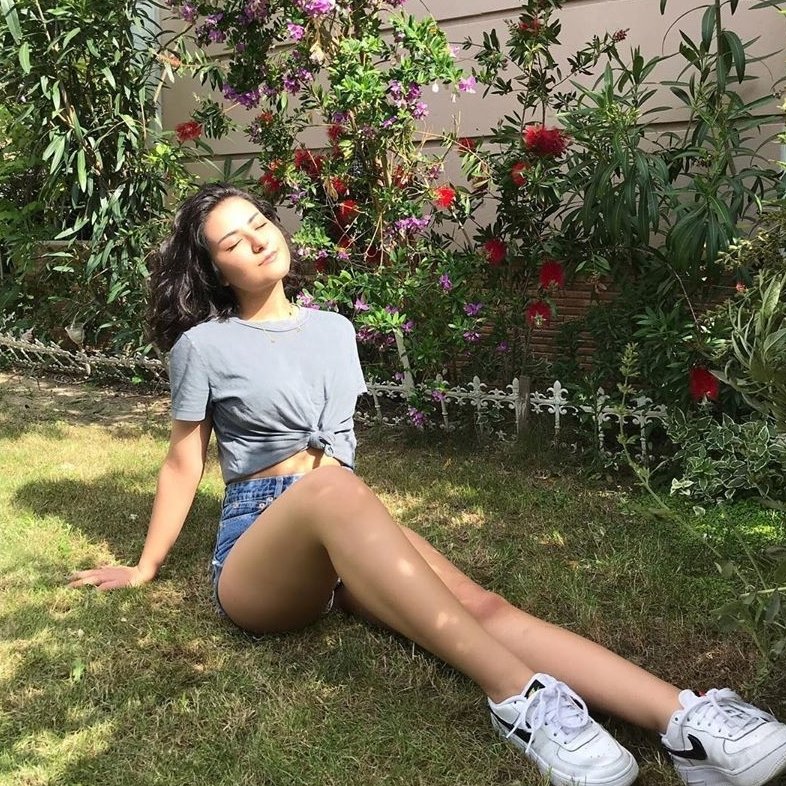 selen (@seleenscn) on Twitter photo 