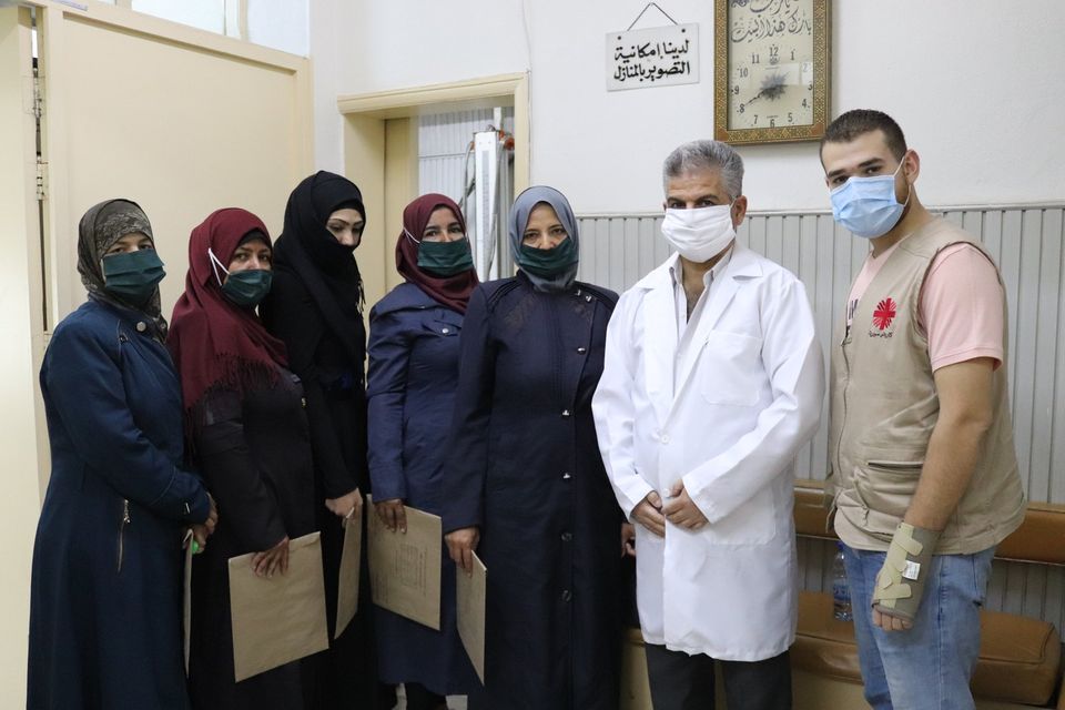 caritassyria's tweet photo. (2) medical checkups for the #women of Al-Jarba Village for two days, within one of the #radiology centers contracted with the #MedicalProject, in addition to bearing the costs of their transportation to and from the Center. https://t.co/ziIaexHkJ7