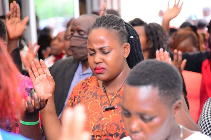 ChristPinnacle's tweet photo. 9. Theft Hands 
- These are hands that cannot resist taking things that don’t belong to them.
               # Genesis 27:1-29
               # Psalms 71:4

10. Cruelty hands (Mikono ya ukorofi)
- They are hands that are always doing harm to others https://t.co/X8Zye78wKD