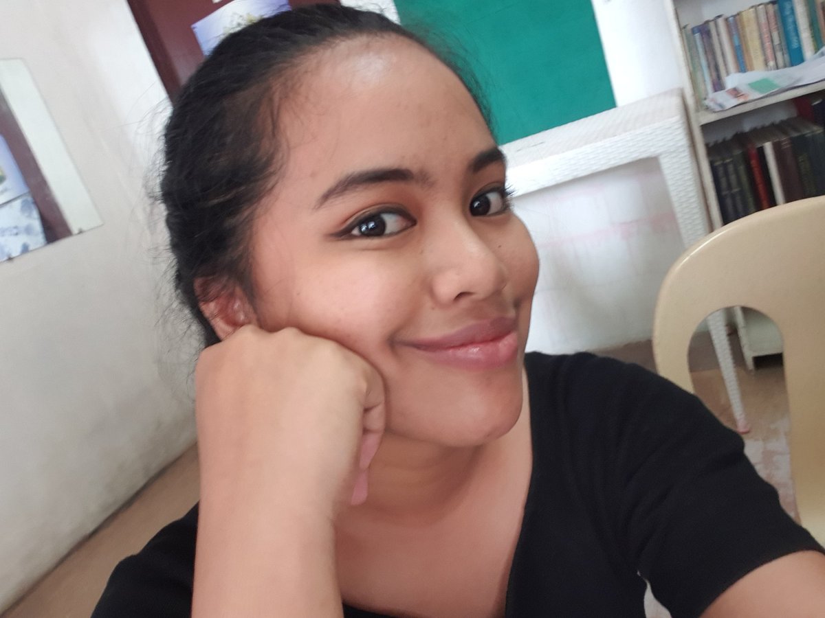 PaulMongasJr's tweet photo. Kay b'day man niya, so ako ning i-post ang iyang mga pictures nga naas akong phone kay nag selfie ni sya gamit akong phone sa mga nilabay nga year o months nga walay pananghid....@LAlyssaaaaaa https://t.co/PyGavpnwBx