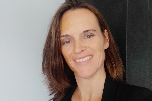 Bij de <a href="/LuminisAcademy/">Luminis Academy</a> zagen ze volop kansen door #corona. 'Je ziet in de praktijk dat sommige projecten tijdelijk stil komen te liggen, waardoor men meer tijd heeft om #online #webinars of #trainingen te volgen', vertelt Simone van Leussen. 👩‍🎓💻 ow.ly/22LL30rj97F