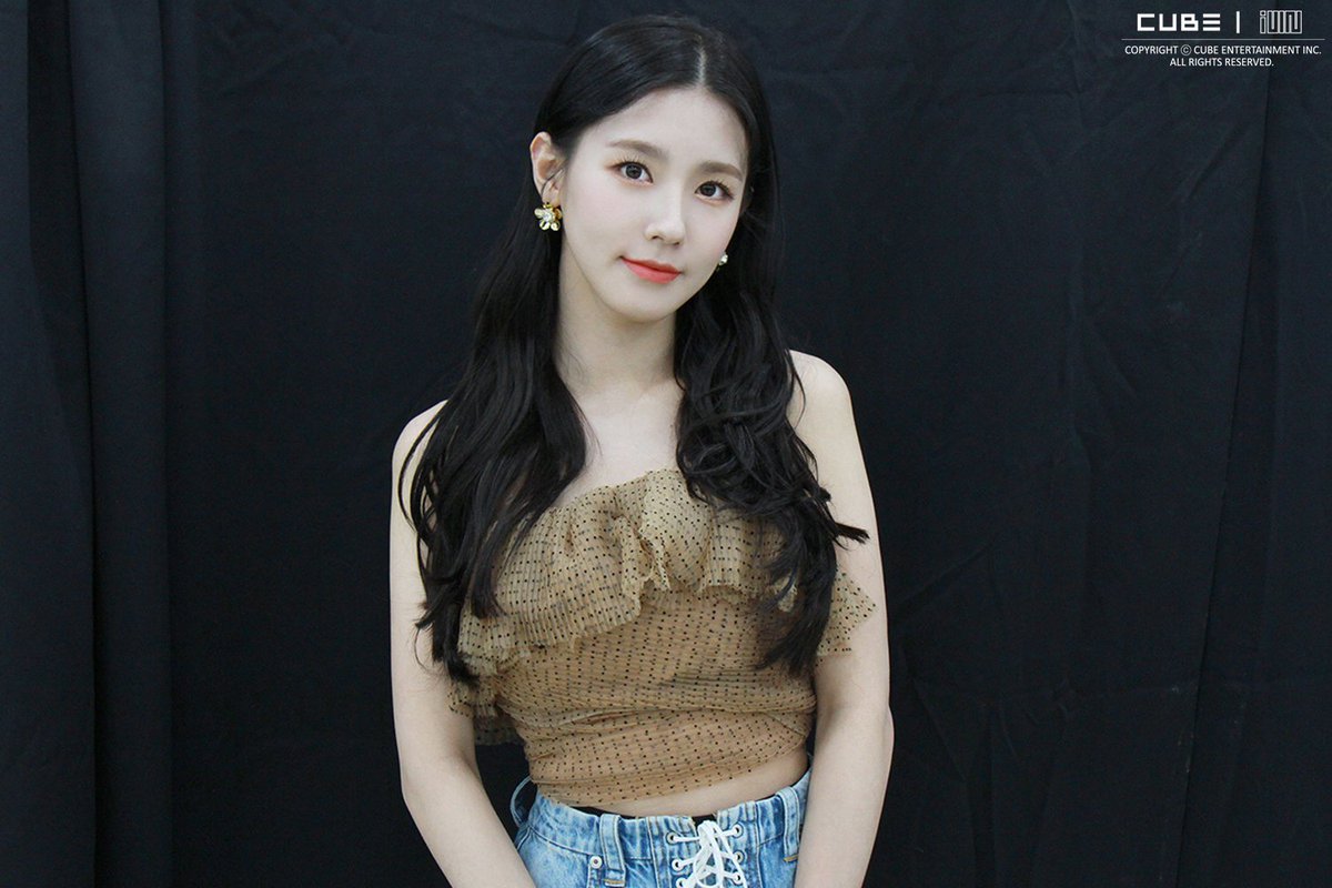 [📸](여자)아이들 2020 코리아뮤직 드라이브 인 페스티벌(KMDF) 대기실 비하인드♡

더 많은 사진은 (여자)아이들 U CUBE Media 게시판에서 확인해주세요!
▶️ bit.ly/30rawXX

#여자아이들 #GIDLE