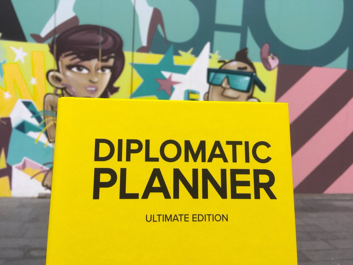 GrDiplomat's tweet photo. Looking for an annual #journal - we have something super unique for you https://t.co/dW5NEOWYkm #becomeadiplomat https://t.co/dbB92P3KYJ
