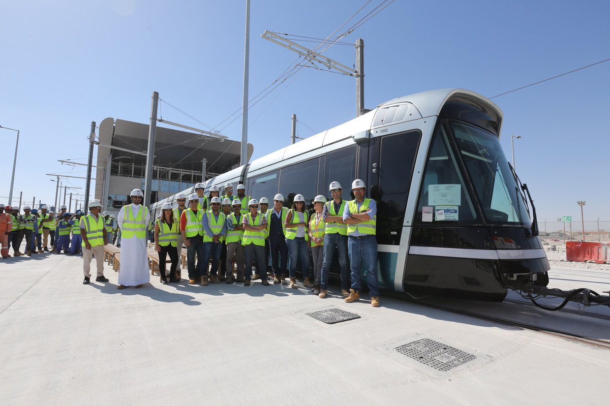 Heidous's tweet photo. بمناسبة تسيلم مشروع الترام في مدينة #لوسيل لقطر ريل @QatarRail حيث كان لي الفخر بالعمل في المشروع مع المقاول الرئيسي QDVC، اتوجه بالشكر لجميع الجنود المجهولة التي حرصت على تسليم المشروع، الصورة الأولى في فبراير ٢٠١٧، وصور وصول اول ترام للمستودع غرب لوسيل في ابريل ٢٠١٨ https://t.co/8fMXNhYa6l