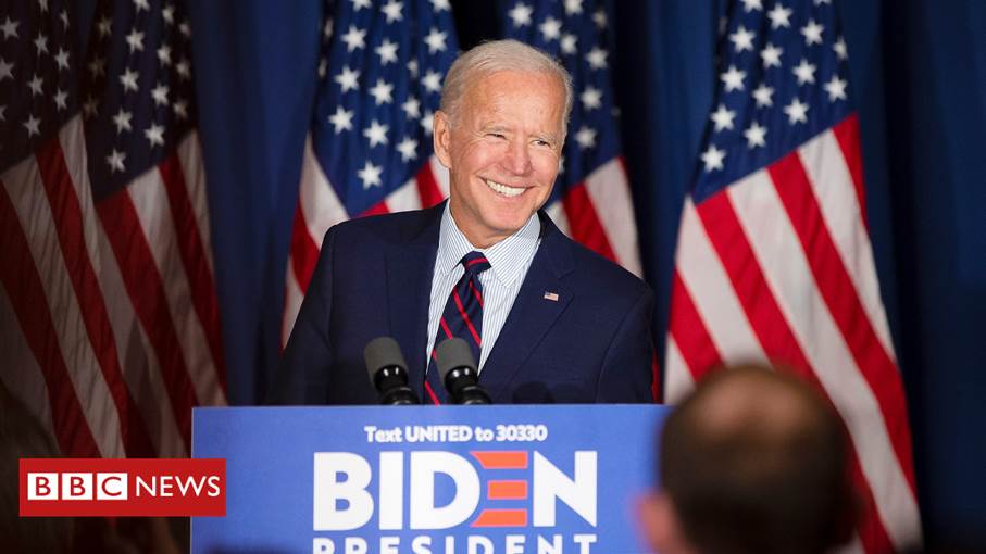 BBCWorld's tweet photo. ➡️ Joe Biden 'seeks to quickly reverse' some Trump policies with executive orders
➡️ President-elect to name experts who will develop blueprint for tackling Covid
➡️ Twitter tags a series of tweets by Donald Trump as disputed 

Latest: https://t.co/gCWD49r3Uj https://t.co/5Xd5aedZ7v