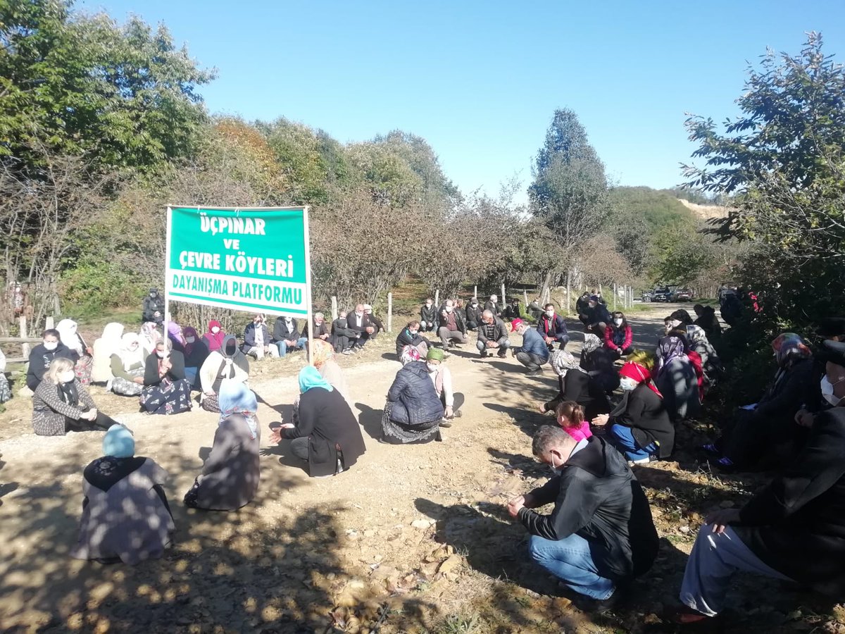 kazdaglariist's tweet photo. 📢 Ünye Üçpınar Direnişi 12. Günü'nde!

Cerattepe'de püskürttük sandığınızda; Kazdağları'nda çıkıyoruz karşınıza, Kazdağları'nda bitirdiğinizi düşündüğünüzde; Ünye'de duruyoruz barikata! Dağlarımız, derelerimiz özgürleşecek; biz kazanacağız! 
#DirenÜçpınar #DirenÜnye https://t.co/Twt7cRWjjX