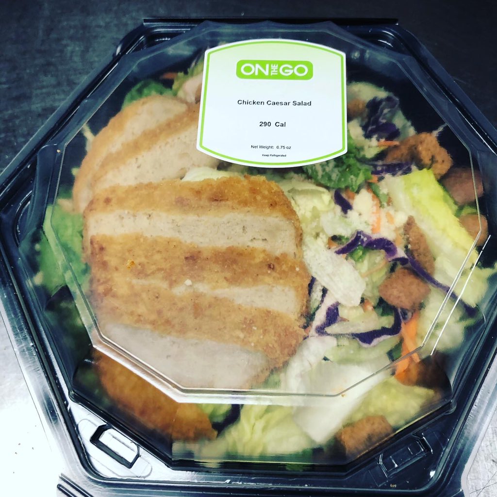 SCK12Chartwells's tweet photo. Yogurt parfaits &amp; chicken Caesar salad on the @StChasCitySch High menu today #healthyandhappy #chartwellsk12 #schoolfoodrocks https://t.co/UsFqUp6Wng