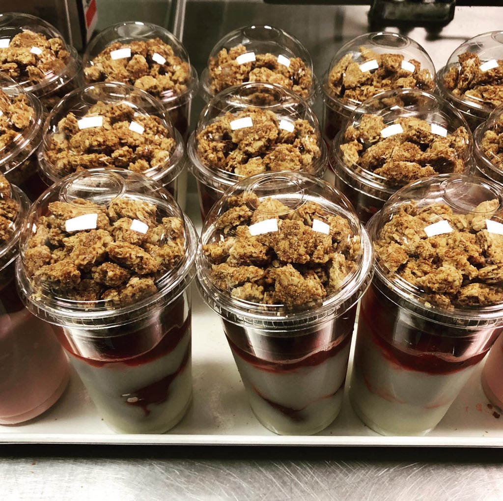 SCK12Chartwells's tweet photo. Yogurt parfaits &amp; chicken Caesar salad on the @StChasCitySch High menu today #healthyandhappy #chartwellsk12 #schoolfoodrocks https://t.co/UsFqUp6Wng