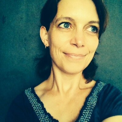 VVMBureau's tweet photo. Meer weten over de kracht van begrijpelijke werk- en veiligheidsinstructies? En hoe je dit toepast? Volg de sessie van #Relevant2020 met @floorvanhoren @Bureau_Taal. https://t.co/WMgdRlUnhn #vvmactiviteit @extveilig https://t.co/zrBkZ7G24a