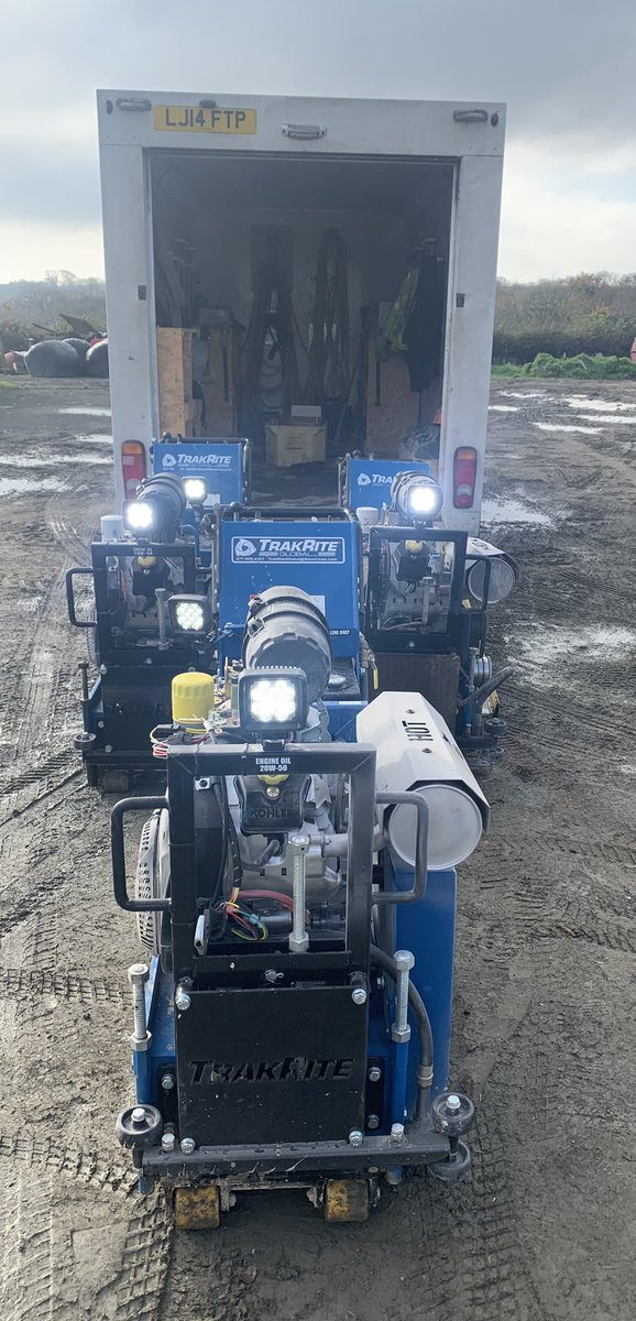 Machine number three joins our fleet at TrakRite service UK. Providing a more efficient service by our owner operators. Contact us for advice on which grooving would suit your system best.#CowslikeTraKriteUK #reducinglamness #saferyards