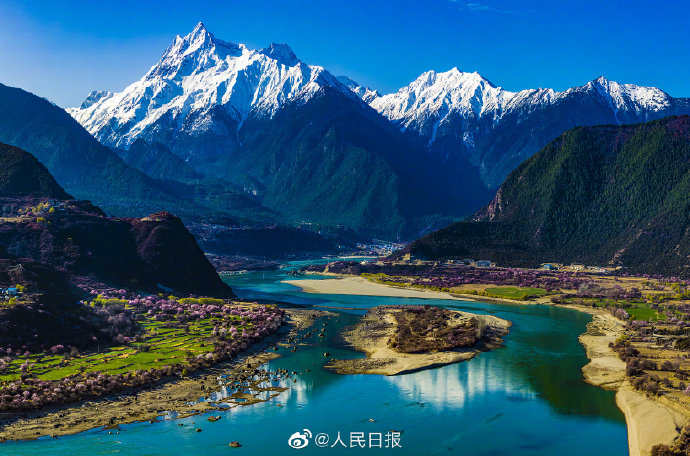PDChinese's tweet photo. 【文旅部：#雅魯藏布大峽谷確定為5A級景區。你想去嗎？】今日，文化和旅遊部按程序組織綜合評定並完成公示，確定西藏自治區林芝市雅魯藏布大峽谷旅遊景區為國家5A級旅遊景區。 https://t.co/hbIbcMLdXu