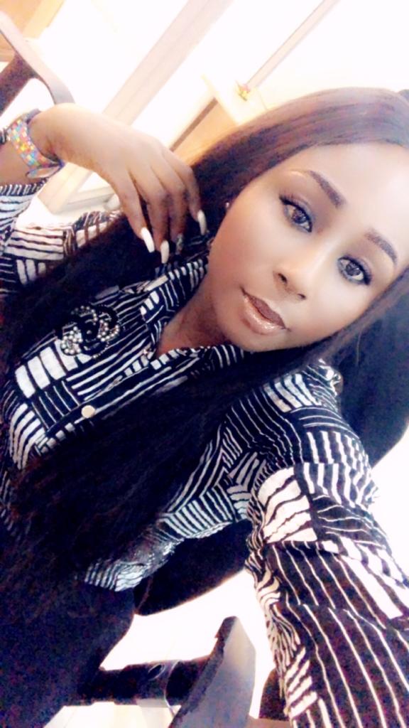 RosePrecioux's tweet photo. Monday got me looking great!! 

Please kindly @Follow_mua I follow back asap. https://t.co/hIoikgDKms