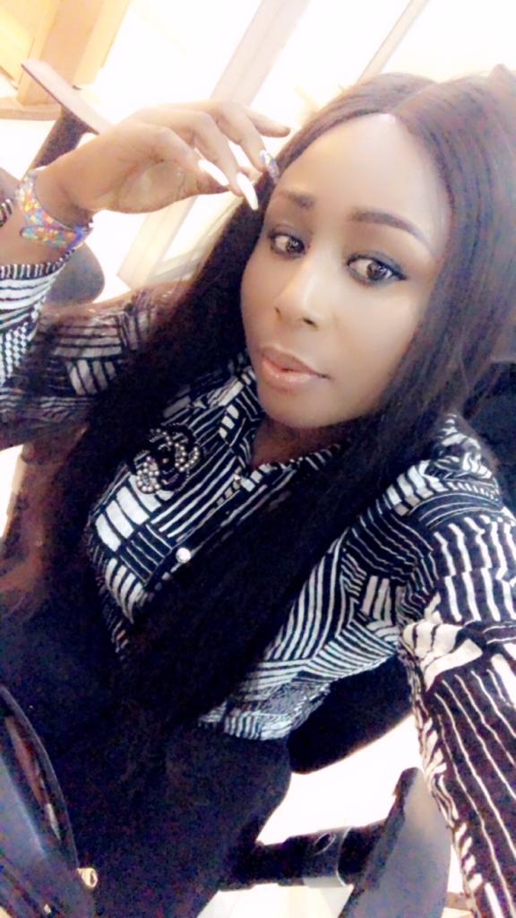 RosePrecioux's tweet photo. Monday got me looking great!! 

Please kindly @Follow_mua I follow back asap. https://t.co/hIoikgDKms