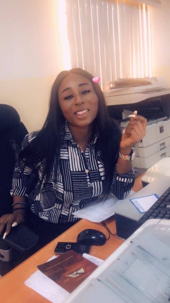 RosePrecioux's tweet photo. Monday got me looking great!! 

Please kindly @Follow_mua I follow back asap. https://t.co/hIoikgDKms